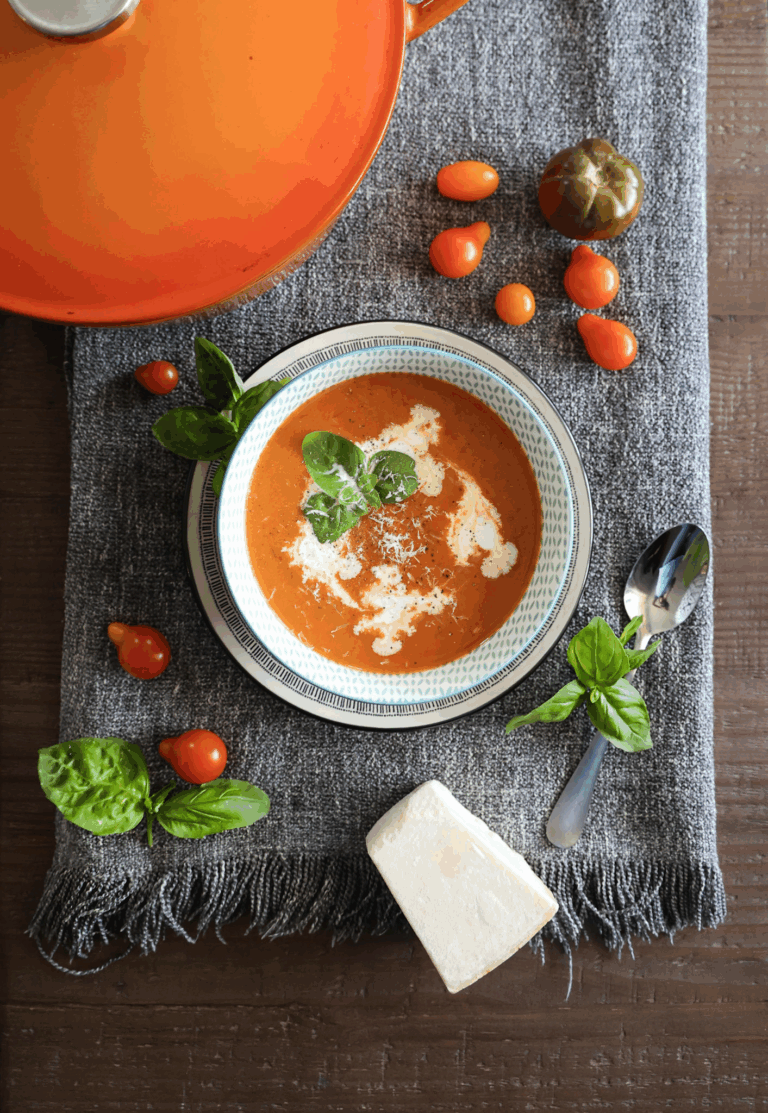 roasty toasty tomato soup...ready to eat!