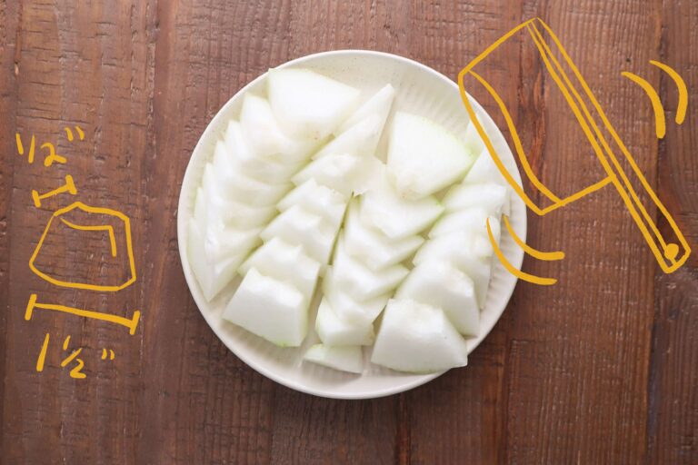 peeled and sliced winter melon