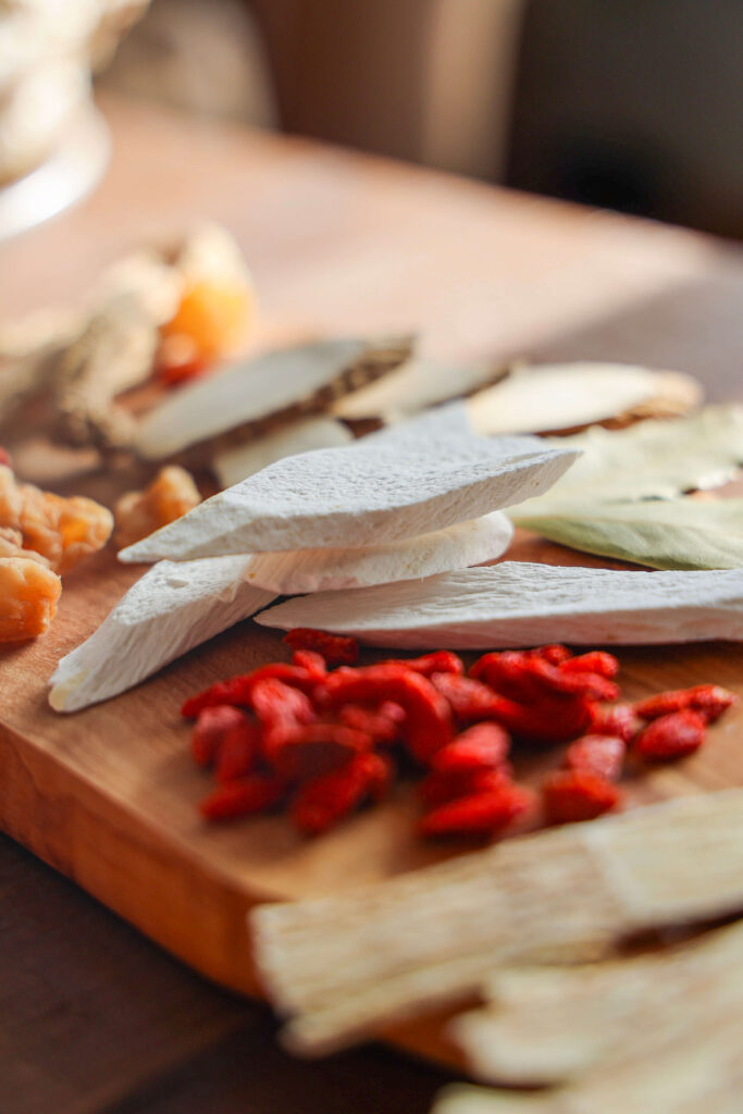 chinese dried yam and goji berries