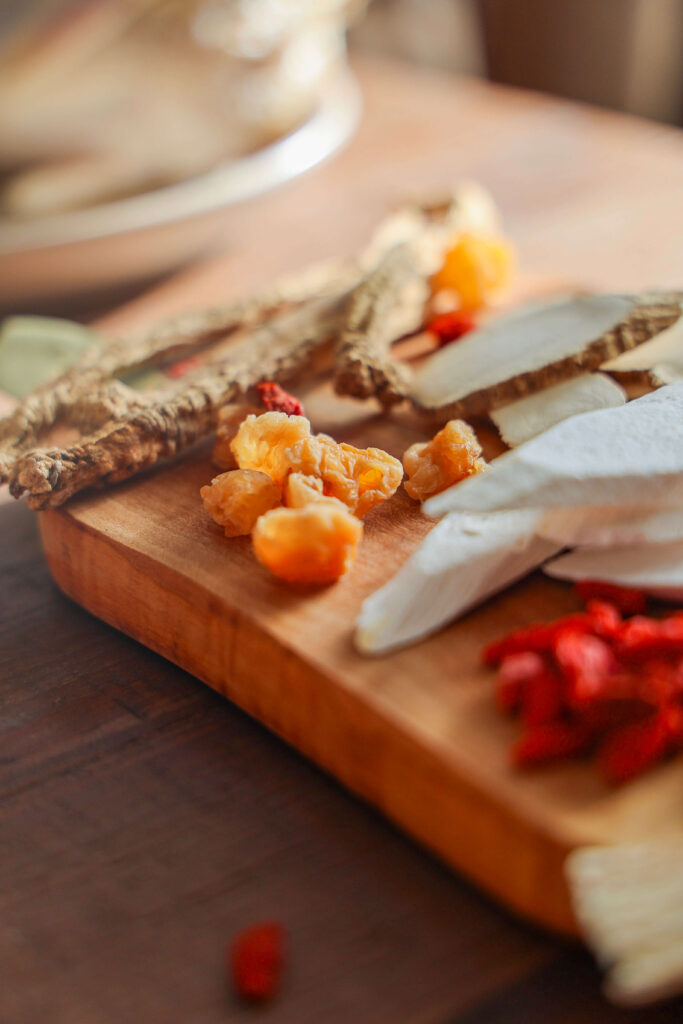 dried longan berries